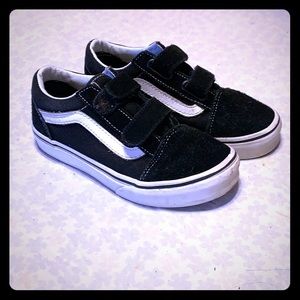Kids old school V Vans size 13.5